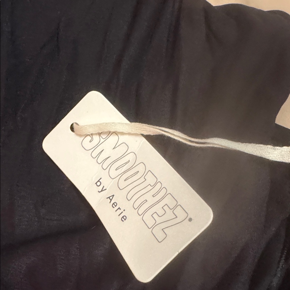 Bundle!! Basically 80 percent off- Black, Pink, Beige, and Green - Picture 4 of 14